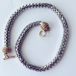 Banana Republic stainless steel necklace with sparkly toggle clasp, 17”